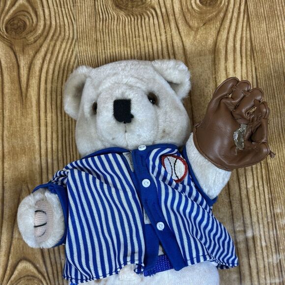 Tender Heart‎ Treasures Little Slugger Baseball Player Bear And Doctor Bear - Picture 9 of 16